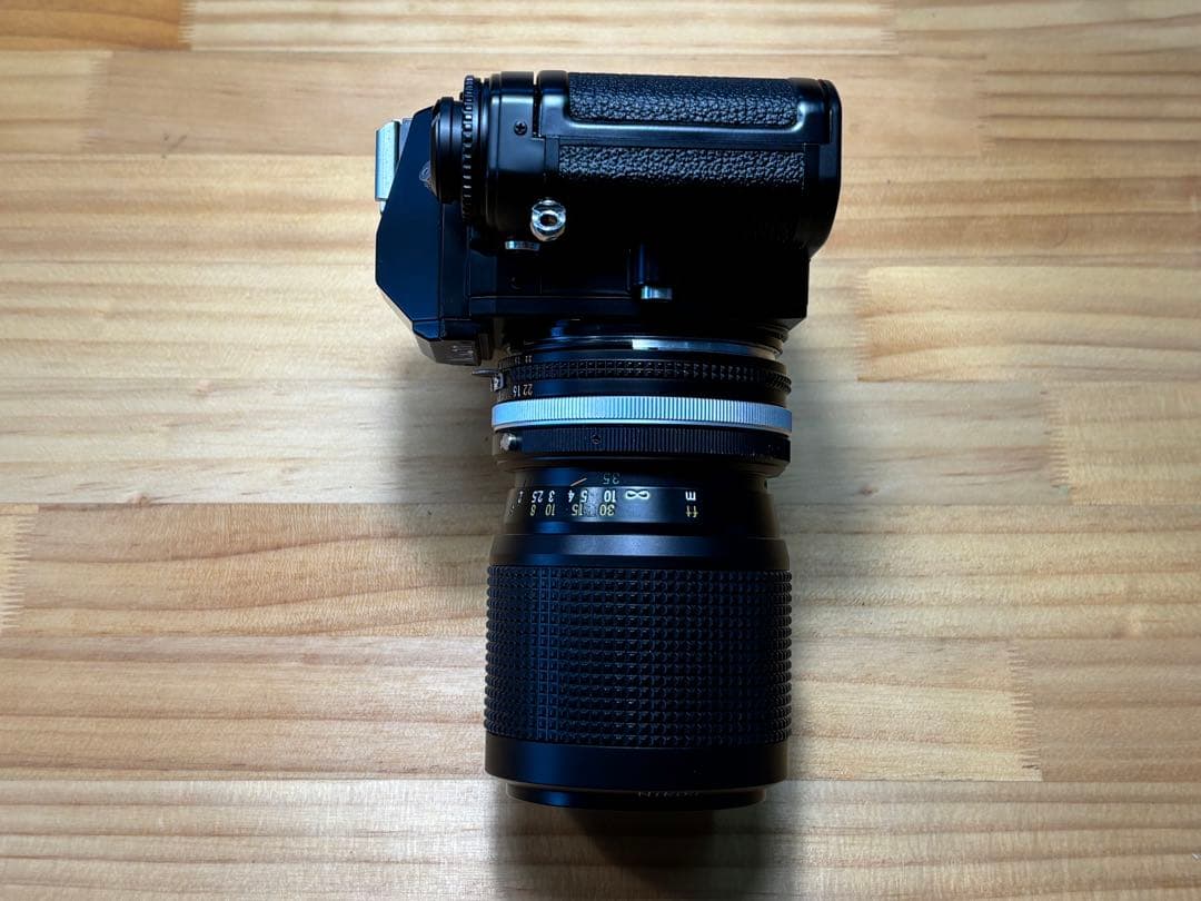 Nikon FGフィルム一眼レフカメラ NIKKOR35ー105ズームレンズ付き