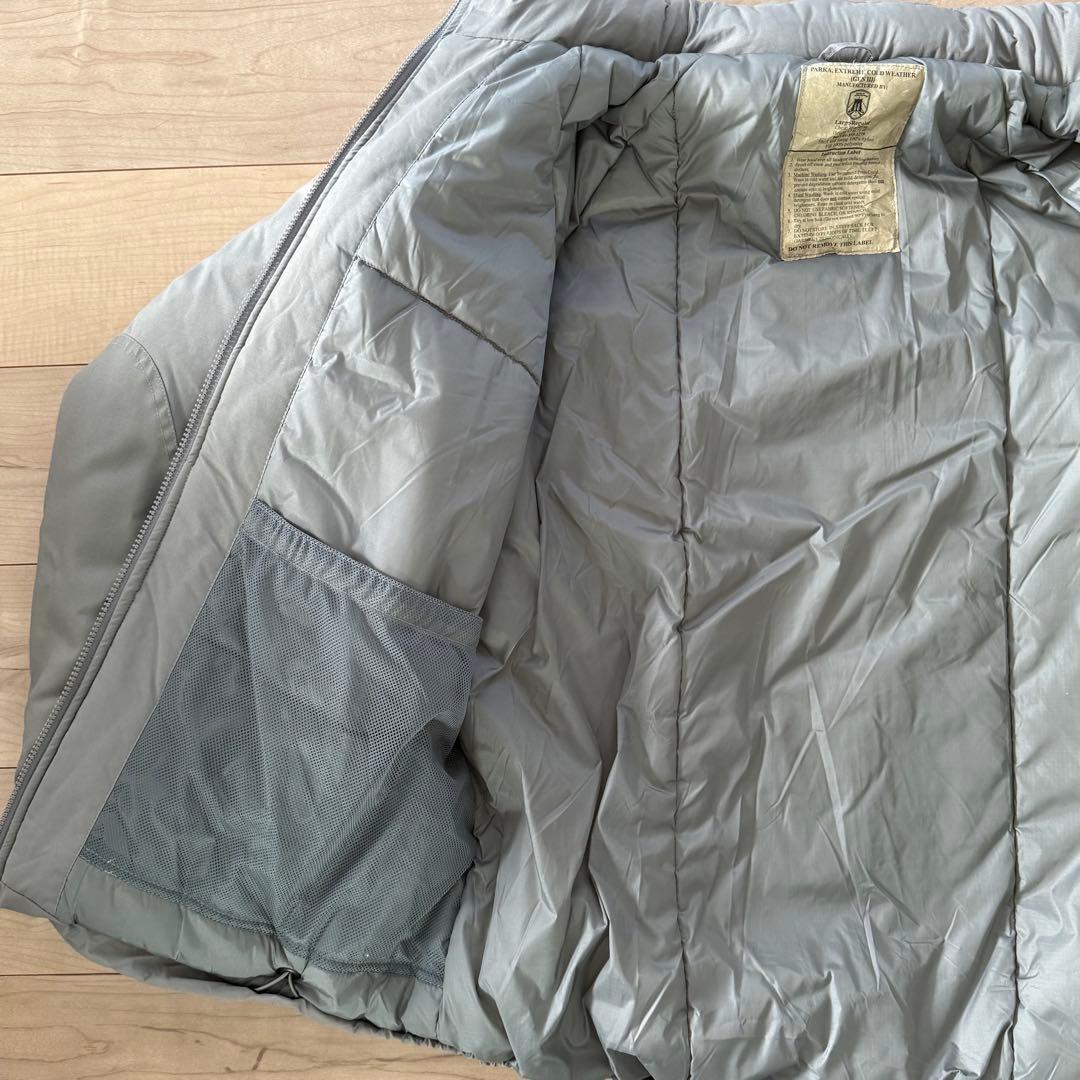 美品　ECWCS GENⅢ Level7 エクワックス レベル7