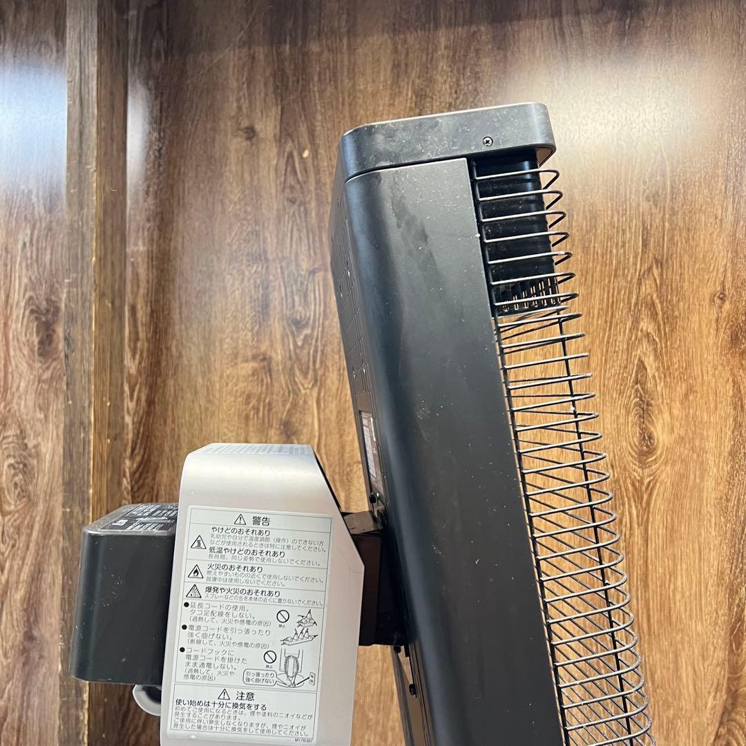 G762⭐︎ ダイキン 遠赤外線暖房機 ERFT11WS-H 2019年製