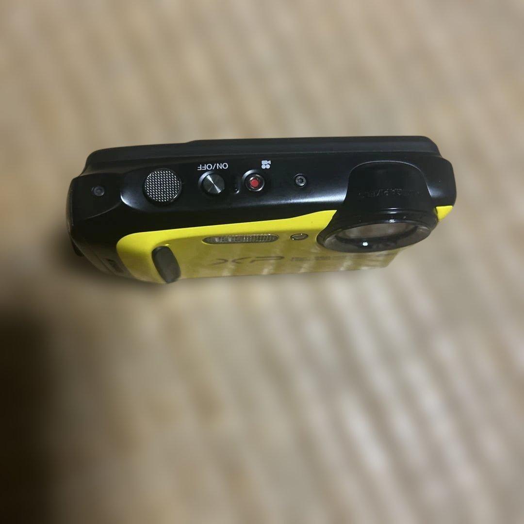 富士ファイル　finepix xp90 wifi イエロー