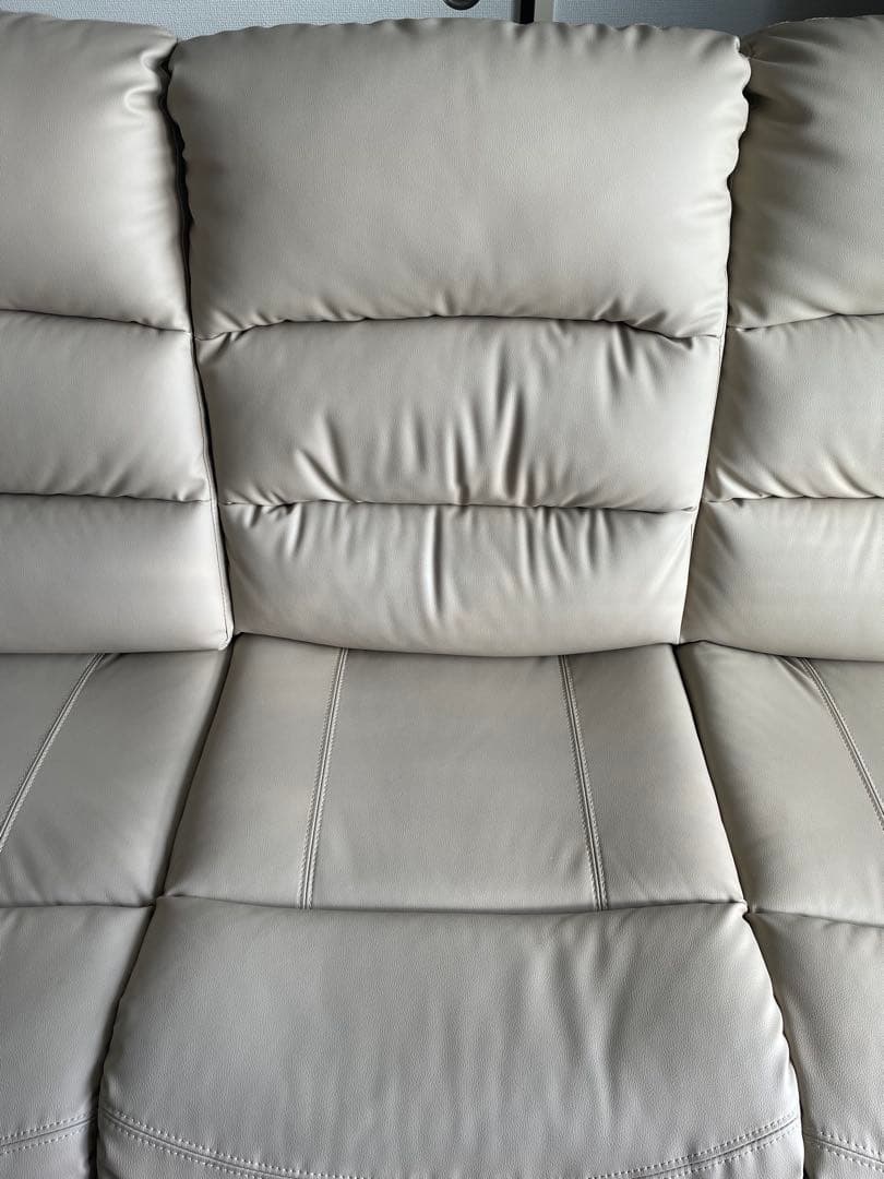 3人用電動合皮テーブル付きリクライニングソファ Nビリーバ　Nシールド