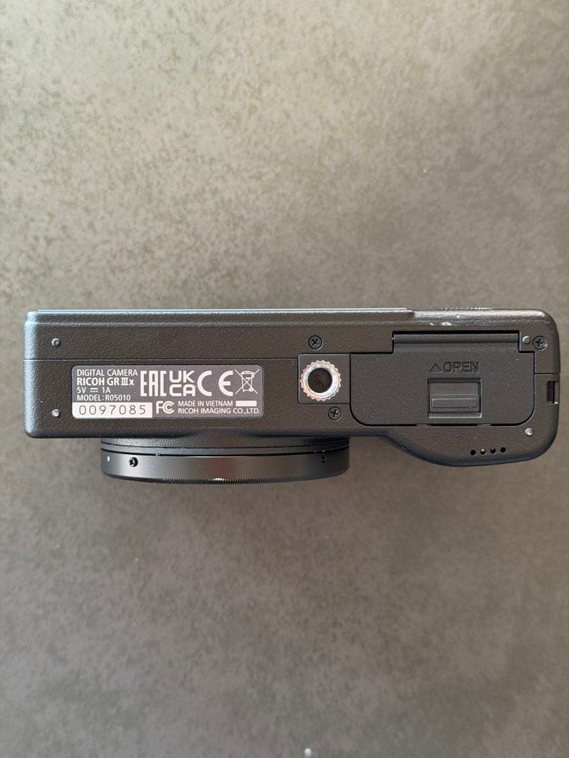 RICOH GRIIIx 本体　付属品・箱あり　ショット数1154