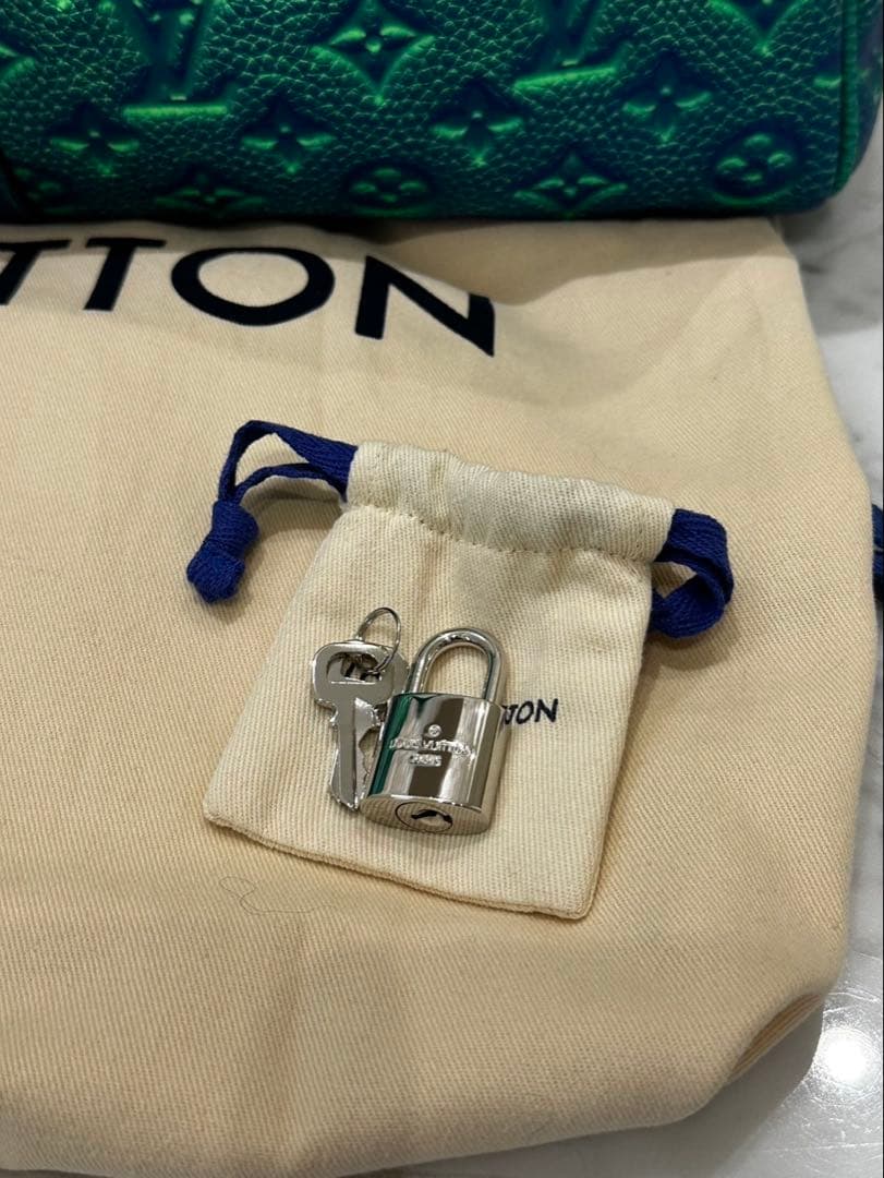 新品未使用✨ルイヴィトン トリヨンイリュージョン モノグラム ボストンバッグ