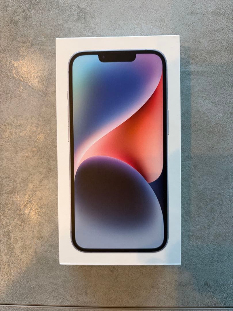 Apple iPhone 13 ブラック　ミッドナイト本体　1m充電ケーブル付き