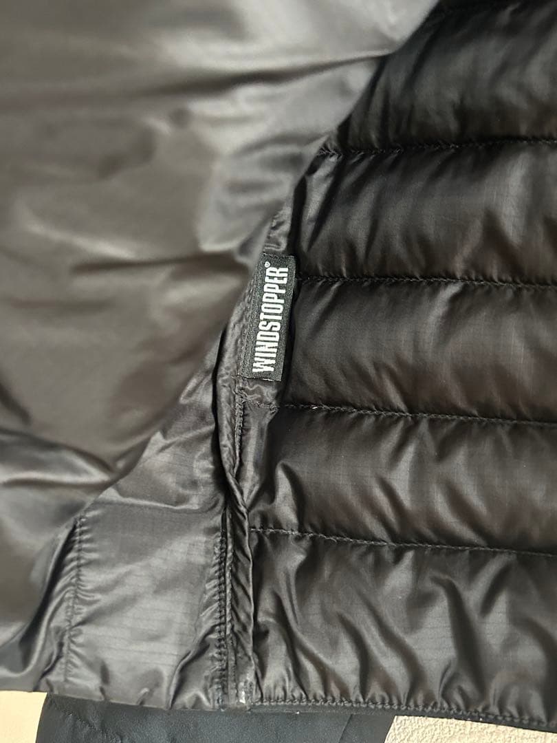 誰だ　ノースフェイス　インナーダウン　M ブラック　黒　メンズ