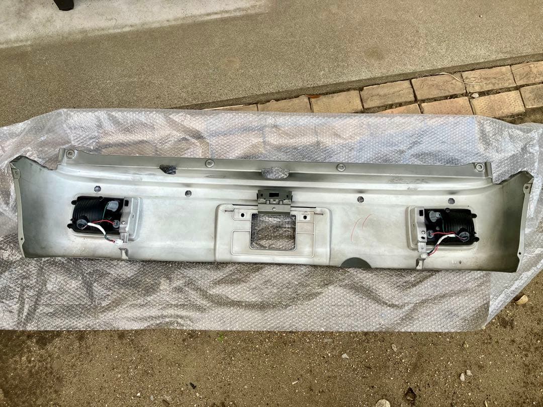 送料無料 エブリィ/クリッパー/スクラム 純正リアバンパー　モスグレーメタリック