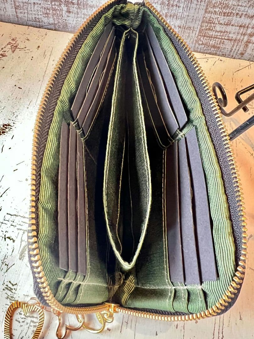 ロラライハリス♡ブラック英字デニム生地♡刺繍の楕円底バッグ♡長財布セット♡