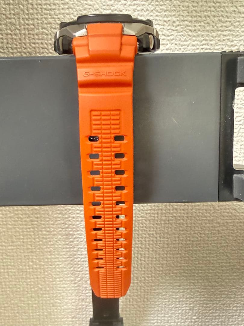 【極美品】G-SHOCK SKY COCKPIT GW-3000M-4AJF