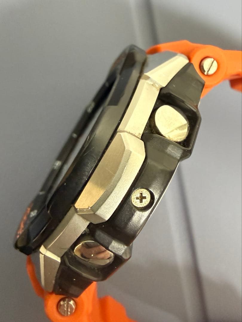 【極美品】G-SHOCK SKY COCKPIT GW-3000M-4AJF