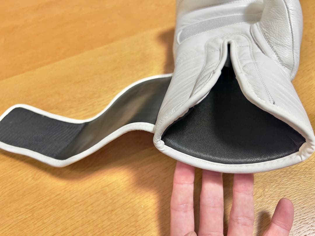 RIVAL RB50 Mサイズ 本革ボクシンググローブ