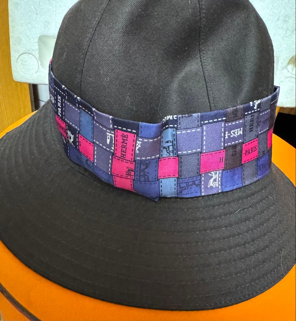 エルメス ハットOLGA オルガ ツイリー付き+ツイリー３種＋箱付き56黒