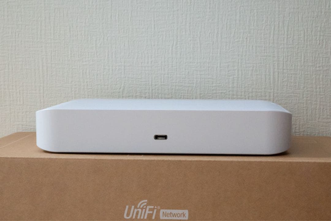 ルーター・ネットワーク機器 UniFi Flex 10 GbE (USW-Flex-XG)
