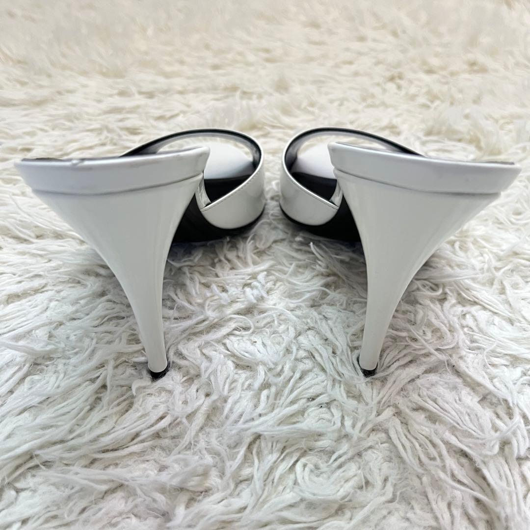 美品　グッチ ミュール サンダル オープントゥ白 ピンヒール 39 イタリア