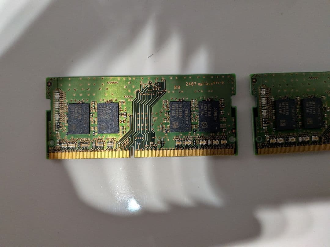 Samsung 8GB DDR4メモリ　3200AA 2枚