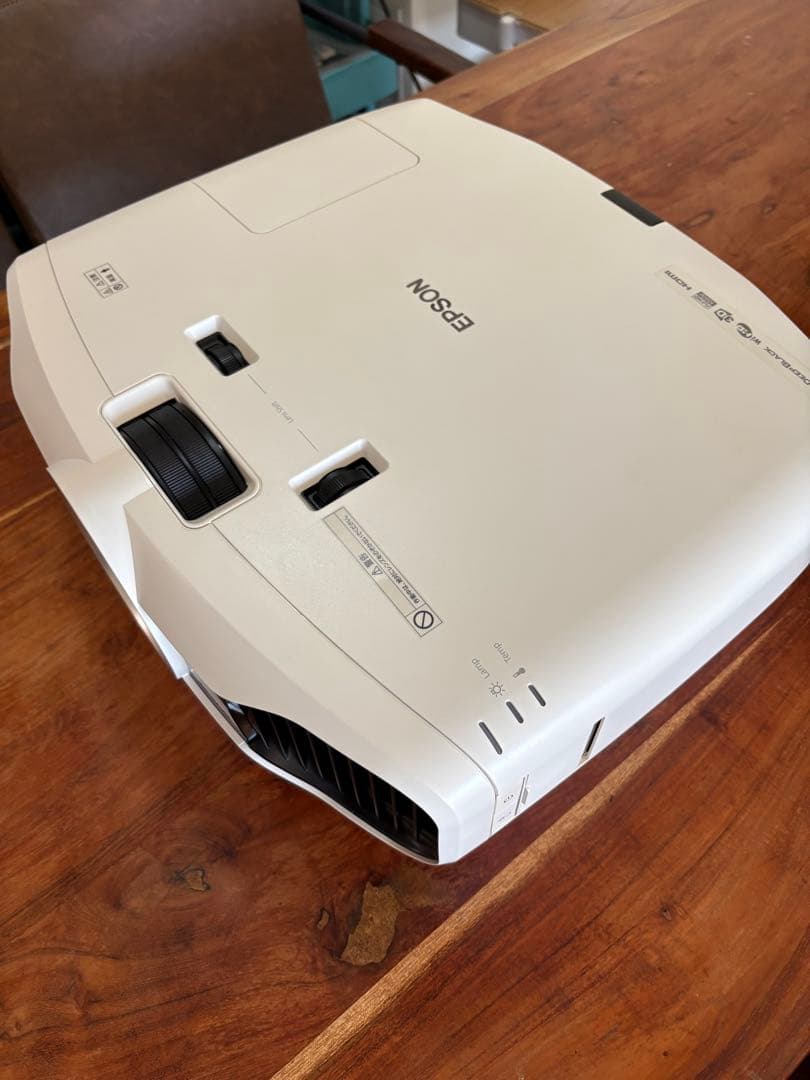 【ランプ0H】EPSON EH-TW8200W フルHD 3D ワイヤレス