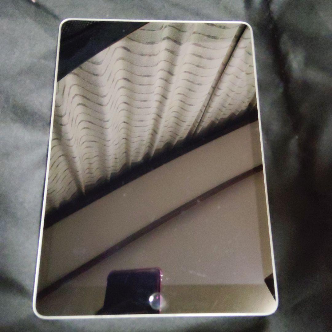 iPad (第9世代) 64GB