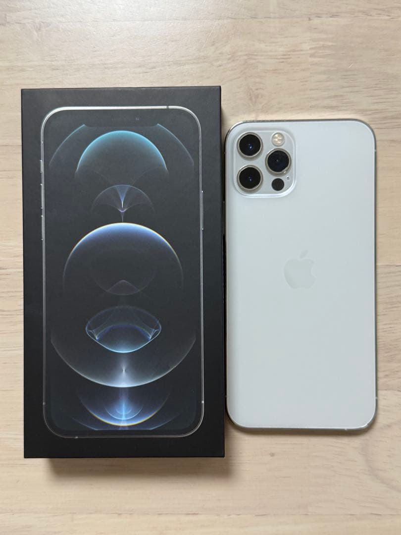 iPhone 12 Pro 128GB シルバー
