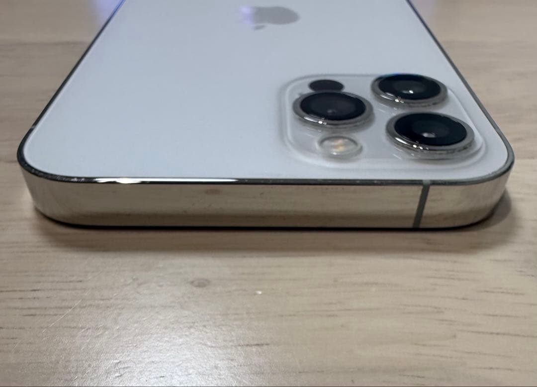 iPhone 12 Pro 128GB シルバー