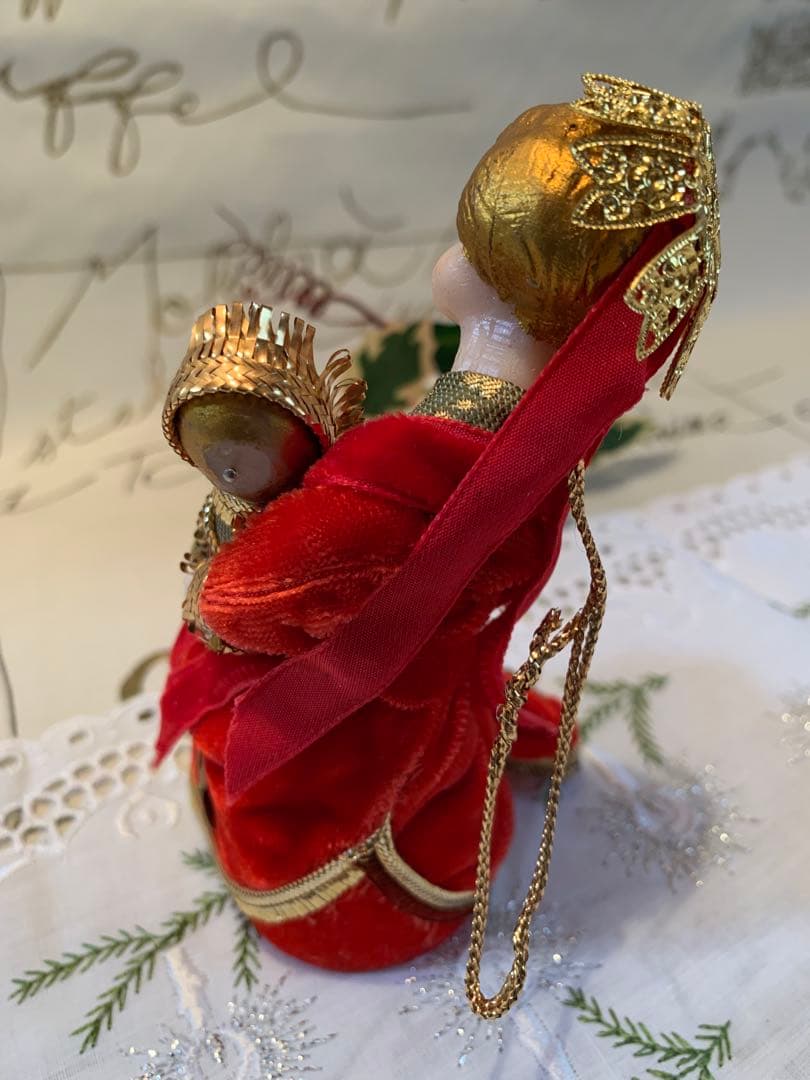 西ドイツ製　ビンテージのkoestel社の聖母子のお人形！丁寧に造られた可愛い！