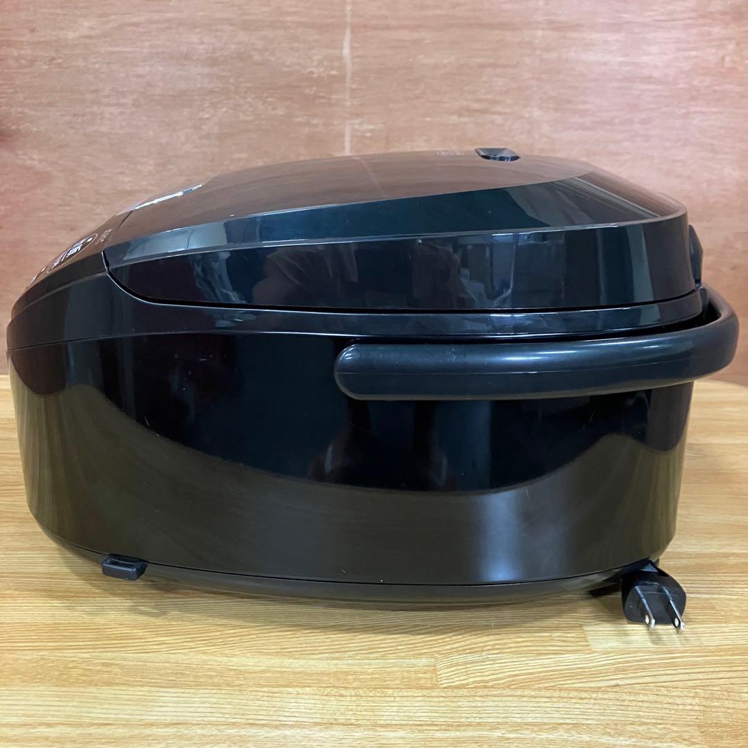 一都三県限定　配送設置無料　炊飯器　TIGER タイガー　2023年製　5.5合