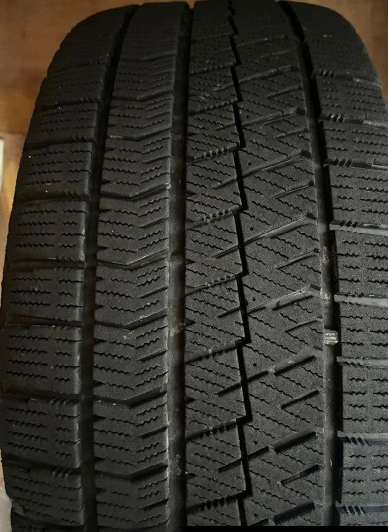 スタッドレスタイヤ　205/55R16 ブリヂストン　VRX、VRX2