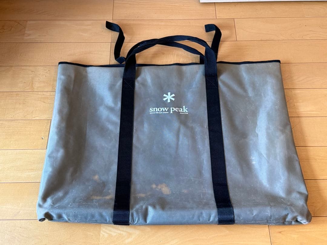  peak スノーピーク　IGTアイアングリルテーブル　400脚4本つき