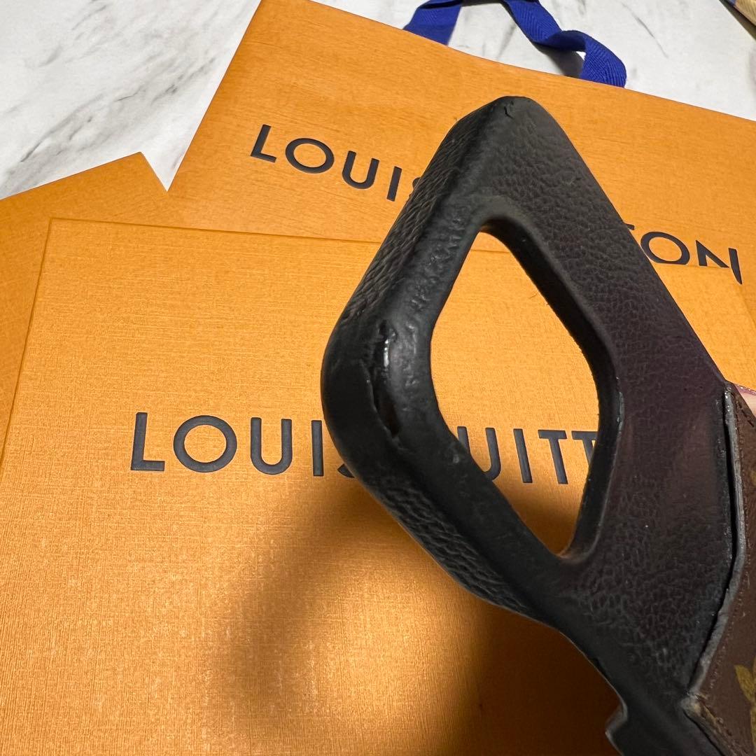 LOUISVUITTON iPhone13pro ケース