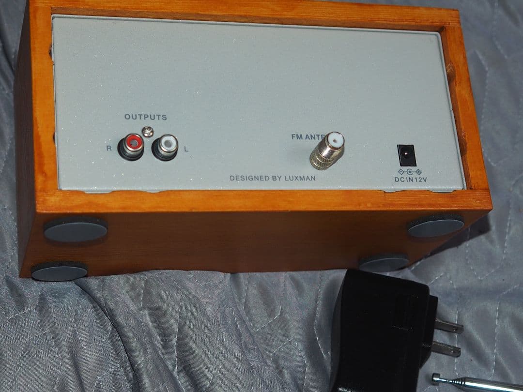 管球式FMステレオチューナー　Luxman LXV-OT8