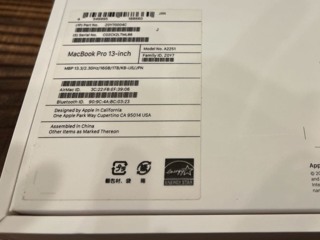 MacBook Pro 16G SSD1TB US配列