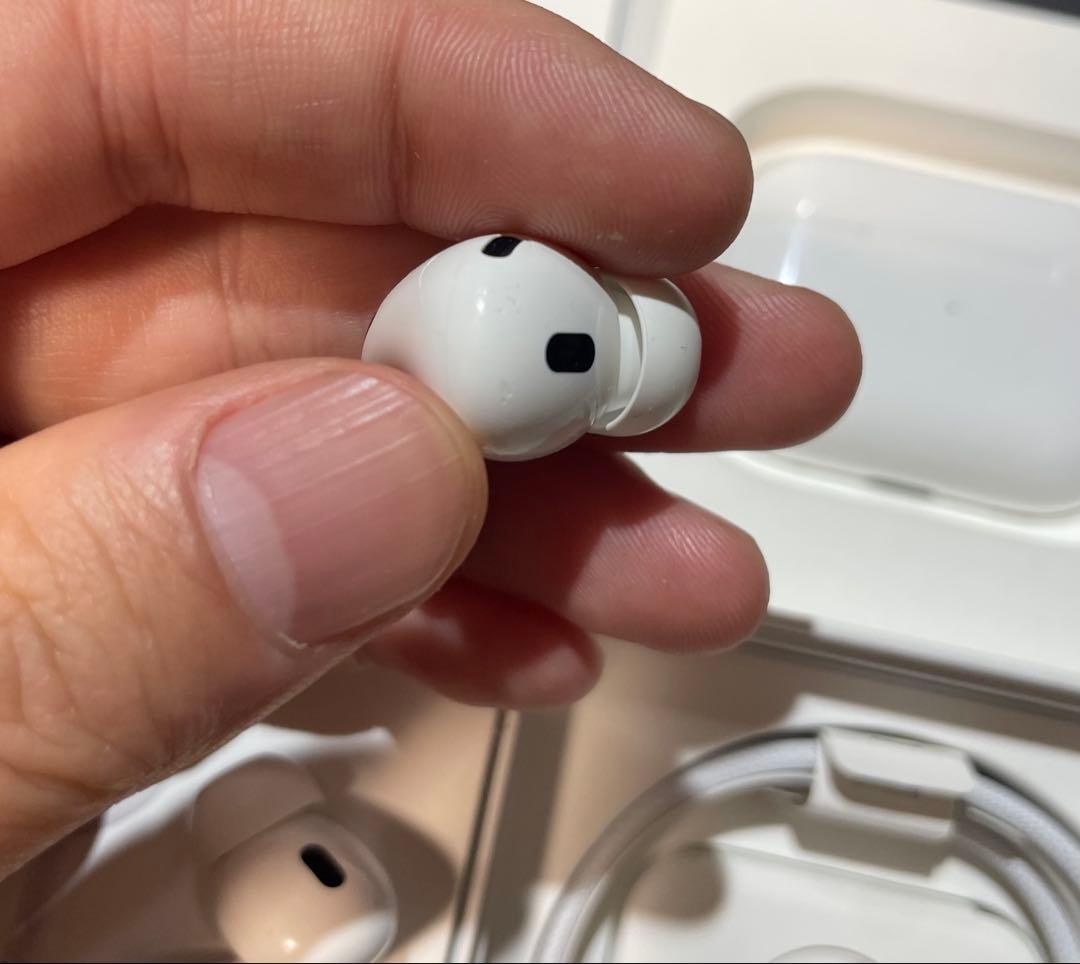 【純正品】Apple AirPods Pro 第2世代 USB-C 付属品付き