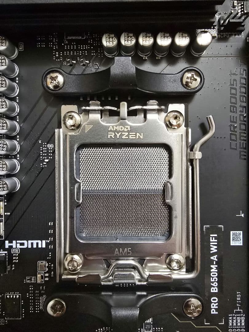 マザーボード MSI PRO B650M-A WIFI AMD Ryzen 7000 AM5