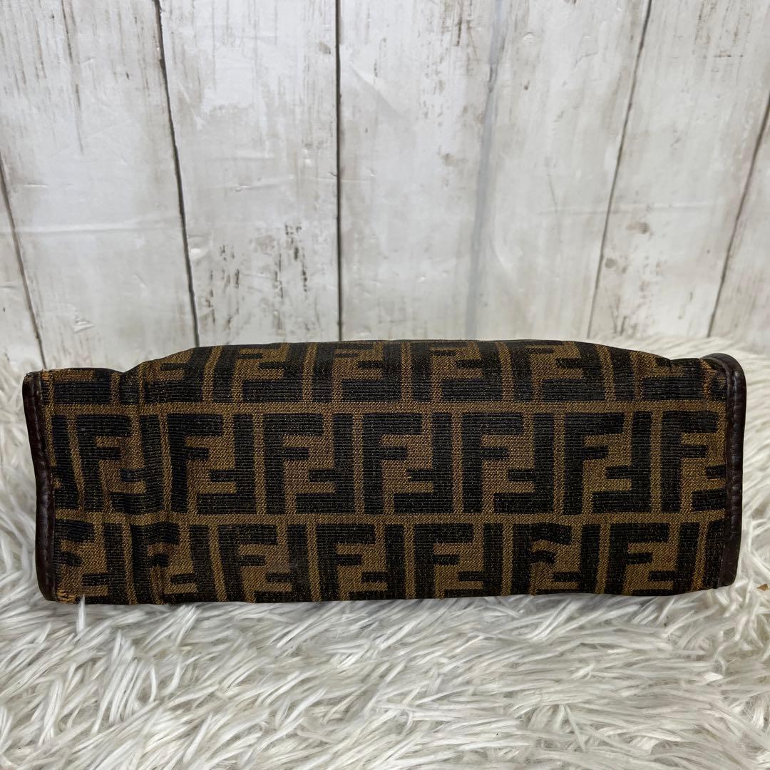 FENDI ズッカ　セカンドバッグ　クラッチバッグ　キャンバス　レザー　ブラウン