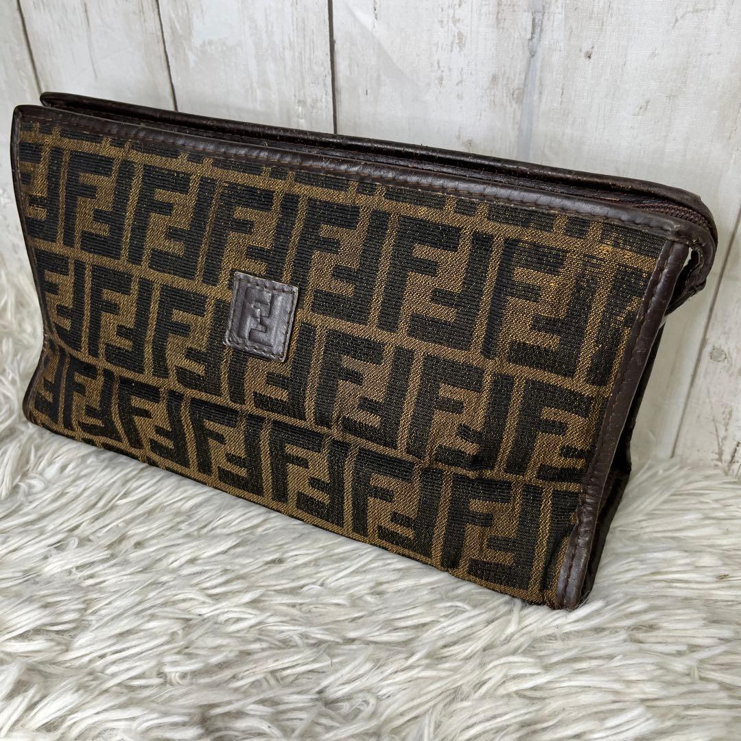 FENDI ズッカ　セカンドバッグ　クラッチバッグ　キャンバス　レザー　ブラウン