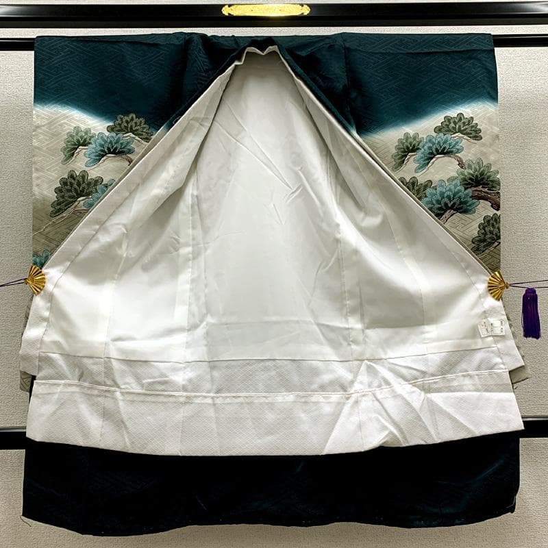 508ay66□お宮参り 男児 祝い着 着物 掛着 長襦袢付 金彩 龍に兜□美品