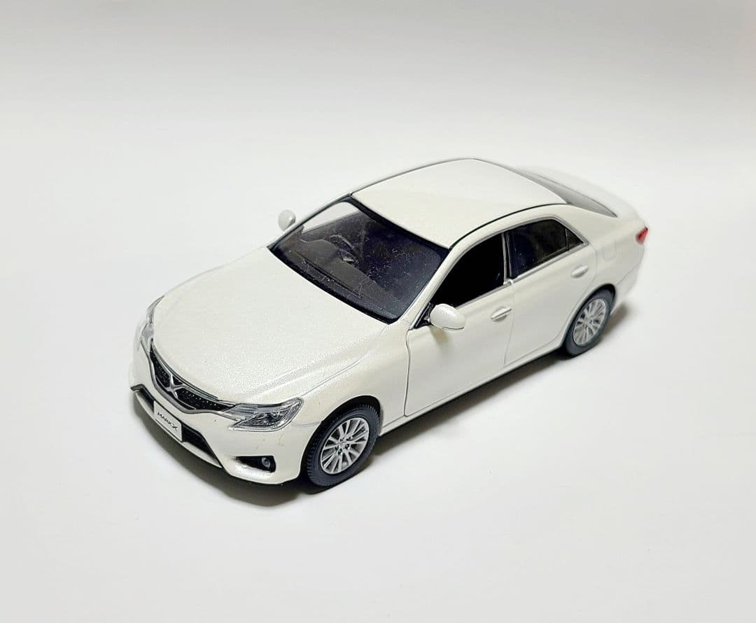 トヨタ マークX カラーサンプル