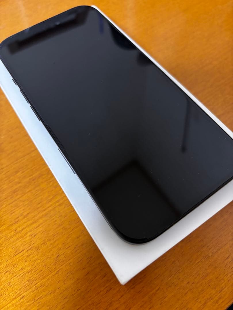 iPhone15 128GB SIMフリーガラスフィルム付