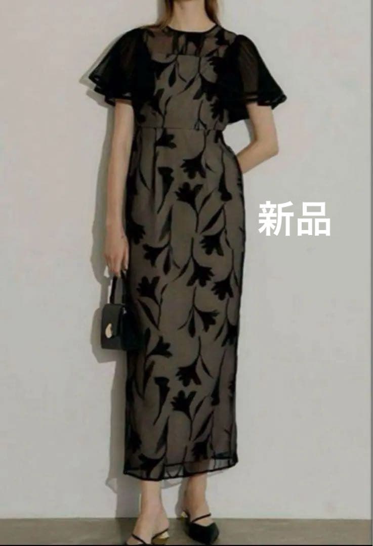 新品　リルアー　パーティドレス