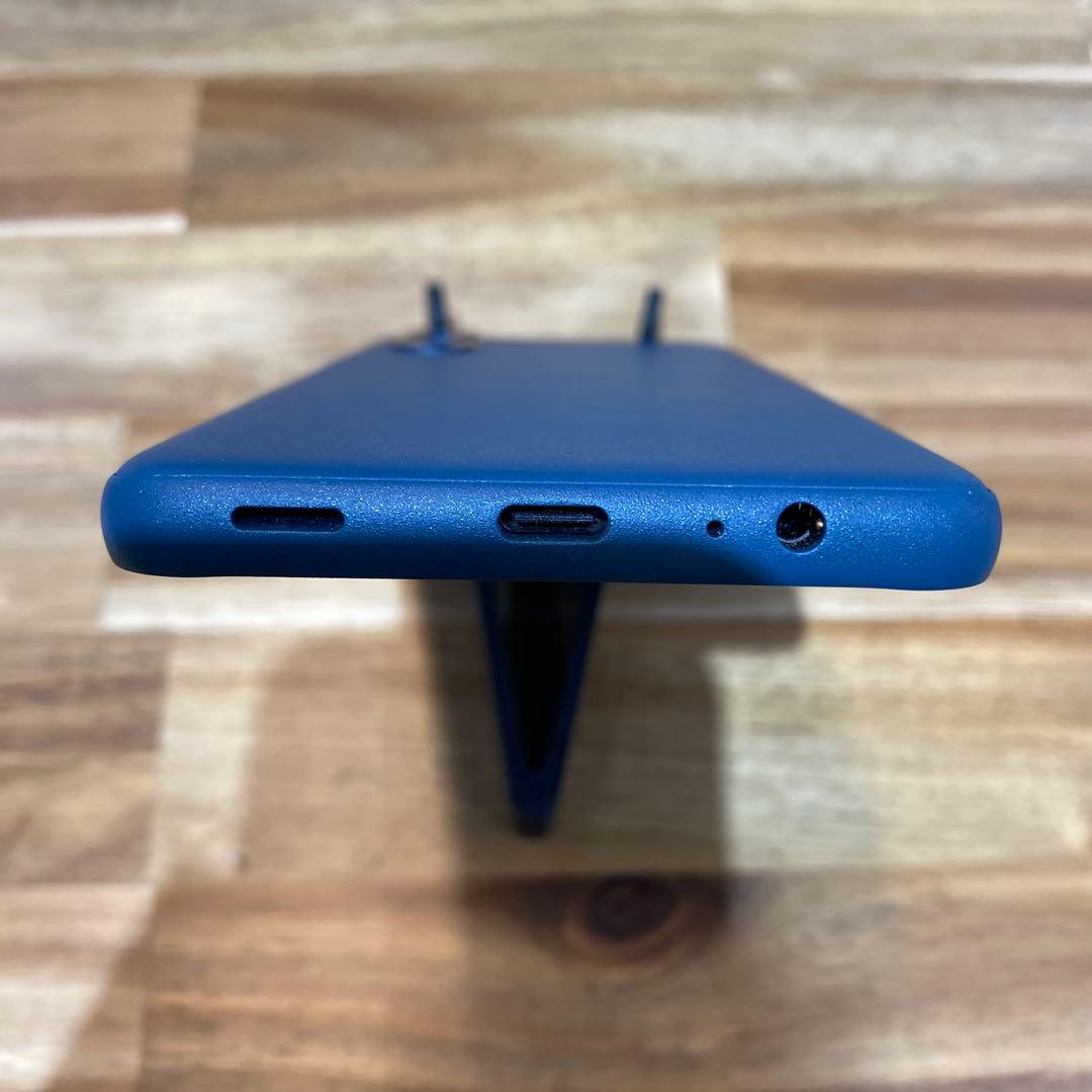 K754 極美品docomo SIMフリー arrows We2 F-52E