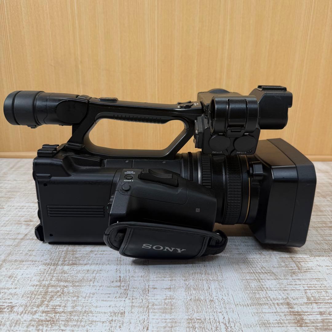 SONY NXCAMカムコーダー HXR-NX3 ソニー　ビデオカメラ