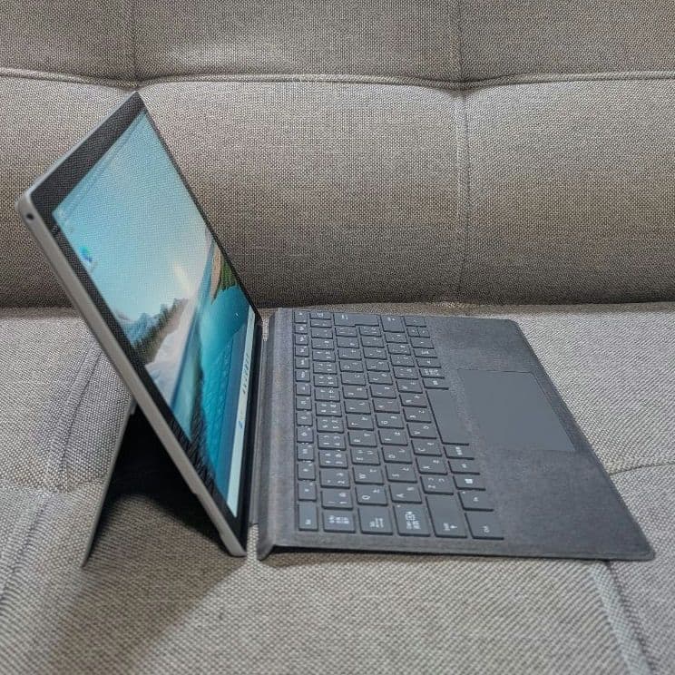 【バッテリー良好】Surface Pro 7 i3 4GB 128GB d