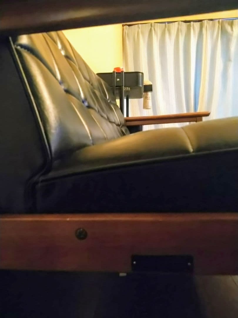 Tomoyoshi様カリモク60 Kチェア　ブラック