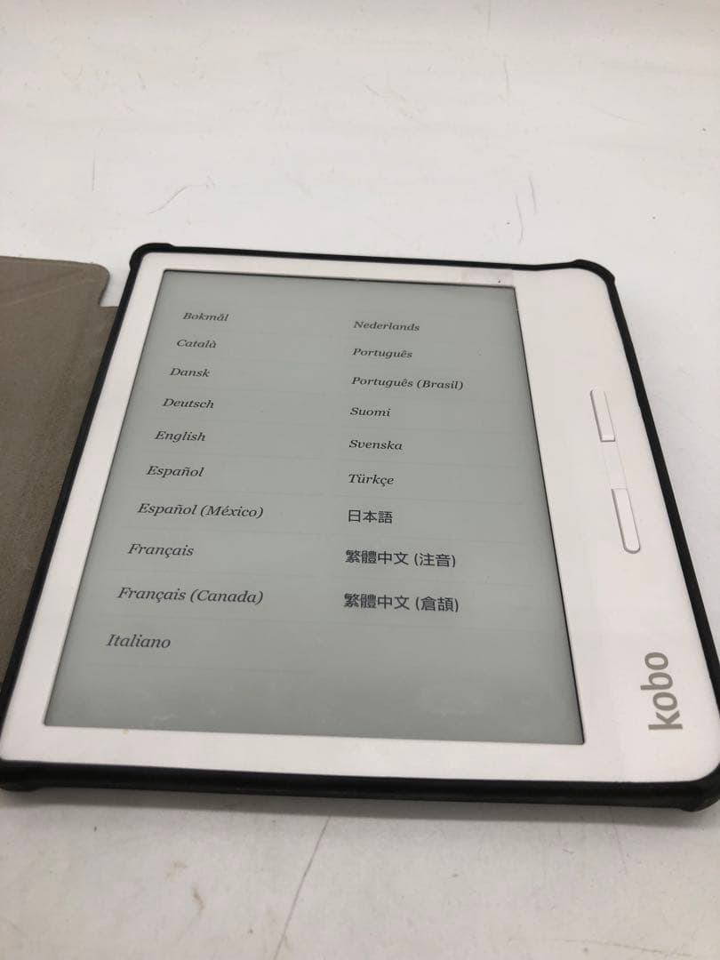 9r50 美品 楽天 kobo libra H2O ホワイト 電子書籍リーダー