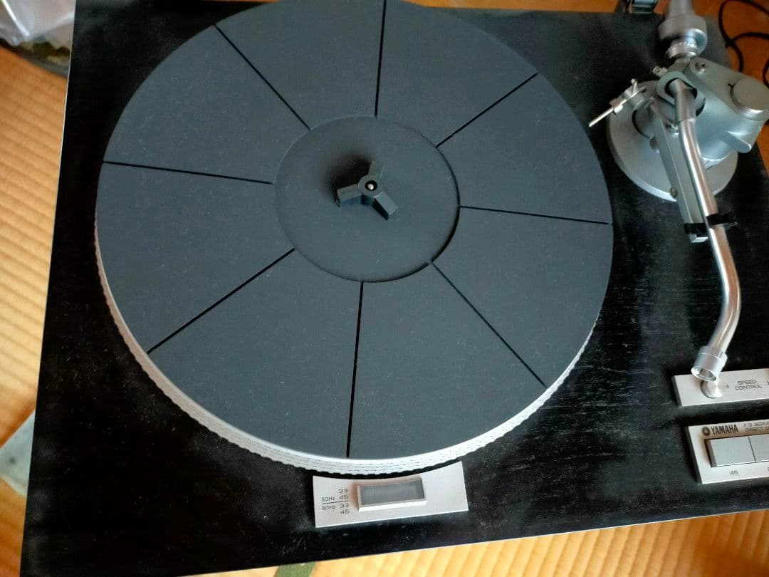 レコードプレイヤー昭和の名機 YAMAHA YP-D7 ￥58,000(78年)