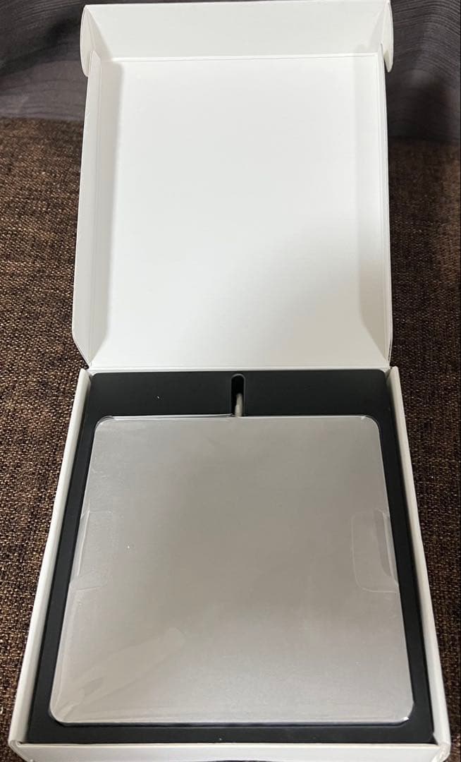 imac 21.5インチ　デスクトップパソコン