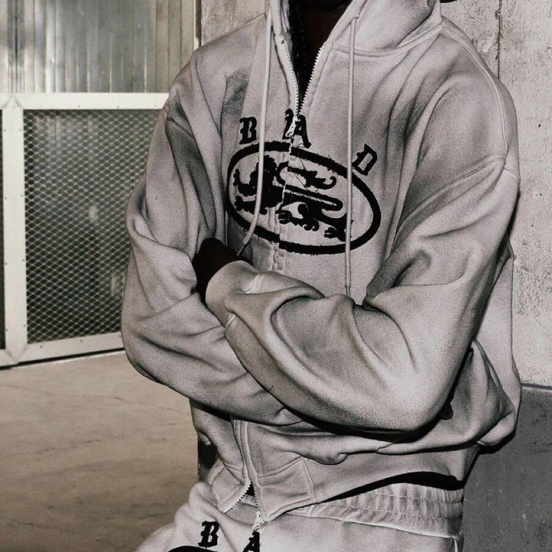 Bad Blood ホワイト ジップアップパーカー 男女兼用