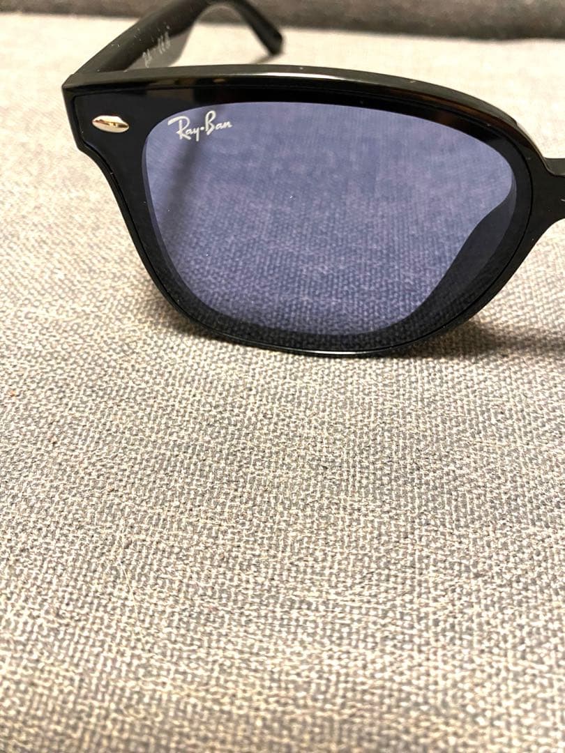 ✨RayBan✨サングラス ブルーレンズRB4461D