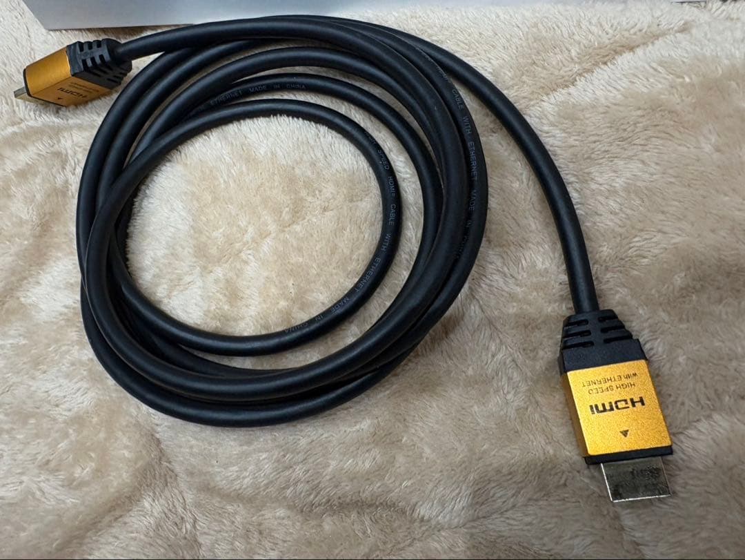 ポータブルモニター ホワイト 箱付き