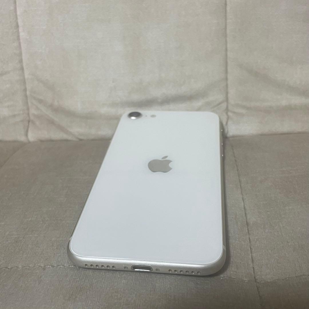 <バッテリー100> Apple iPhone SE3 64GB スターライト
