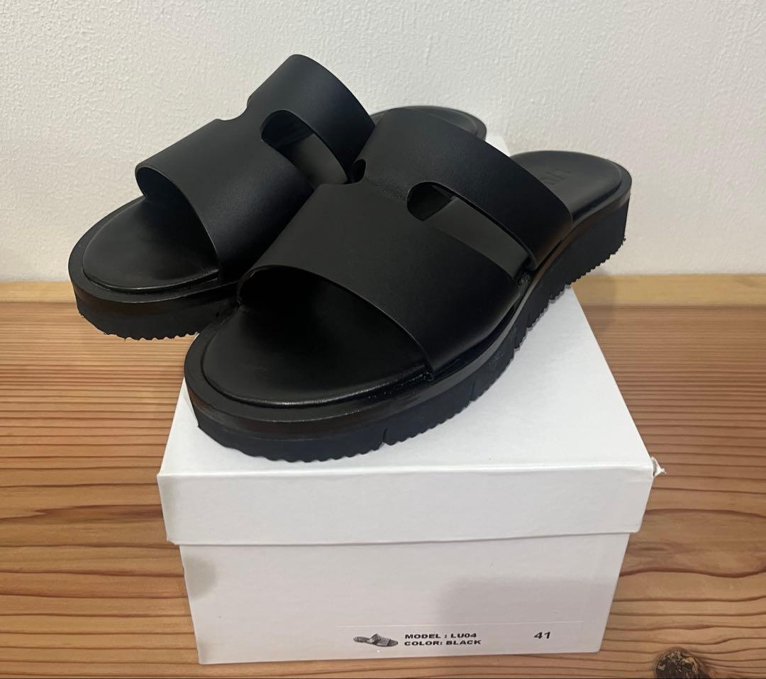 美品 L/UCCA ルッカ レザーサンダル 41 vibramソール