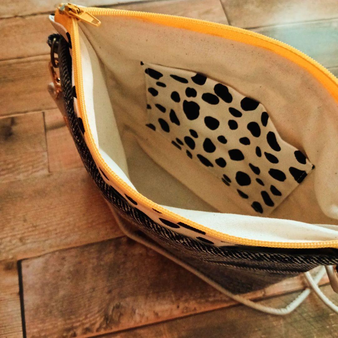 デニムリメイク　ショルダーバッグ　ハンドメイド